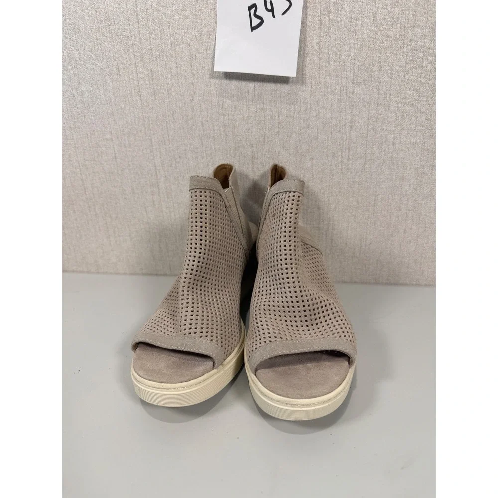 Sofft Sandals Womens 7.5M Basima Perforated Wedge Slingback‎ SF0026998